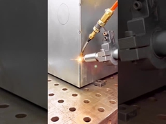 تجهیزات دستگاه جوش لیزری فیبر CNC صنعتی بازوی صنعتی ربات 1000 وات 2000 وات 3000 وات